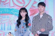 重生娱乐圈吃瓜系统,吃瓜系统带我逆袭，成为顶级流量巨星